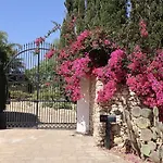 فندق Tenuta Negroamaro غالّيبولي
