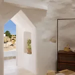 Tenuta Negroamaro 4*